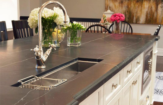 نمونه سنگ کورین